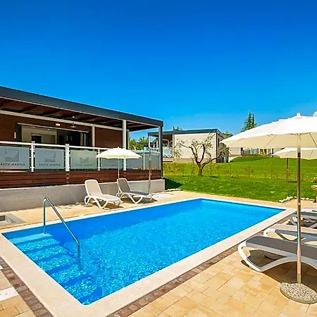 فندق Premium Homes Santa Marina, Lanterna بوريتش